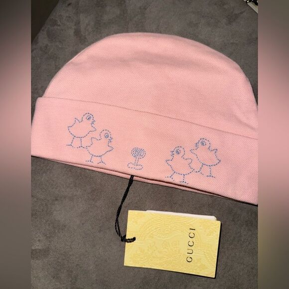 Brand new with box Gucci babies beanie pink size large - Picture 1 of 3